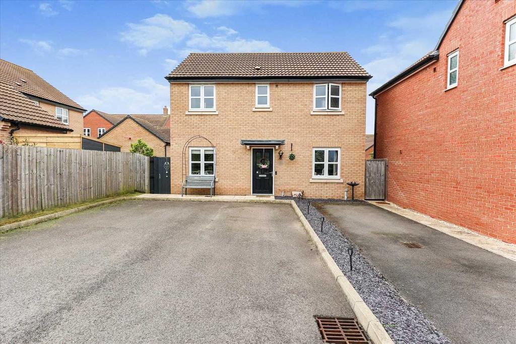 Ivy Bank, Witham St. Hughs, Witham St. Hughs 3 bed detached house for
