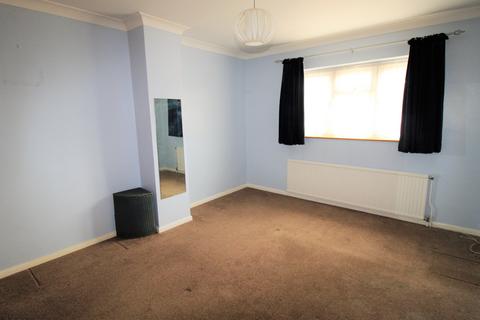 24 Nyth Close, Upminster, RM14 1RB