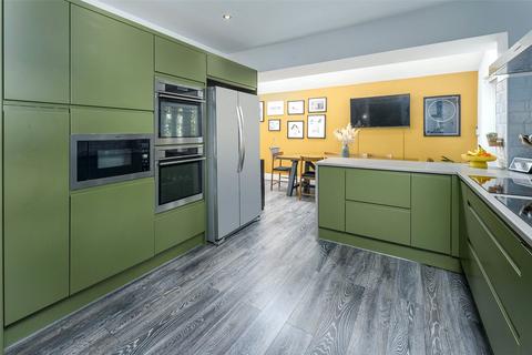 4 bedroom detached house for sale, Newcastle Road, Crossgate Moor, Durham, DH1
