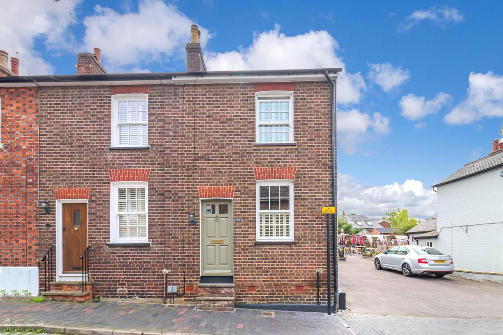 Portland Street, St. Albans AL3 2 bed end of terrace house for sale £