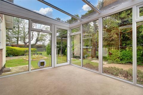21 Elms Close, Earsham, Bungay, NR35 2TD