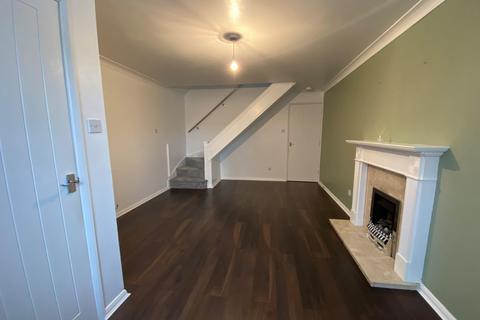 3 bedroom semi-detached house to rent, Coltman Close, Beverley, East Riding of Yorkshire, UK, HU17