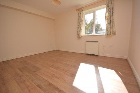 2 bedroom apartment to rent, Parkinson Drive, CM1
