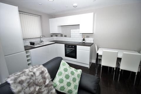 1 bedroom flat to rent, West Bar, Sheffield, UK, S3