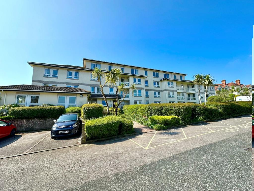 Torquay 1 bed apartment to rent £825 pcm (£190 pw)