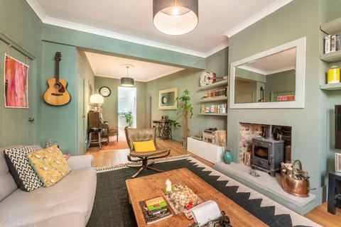 4 bedroom end of terrace house for sale, Dunstans Grove,  London, SE22