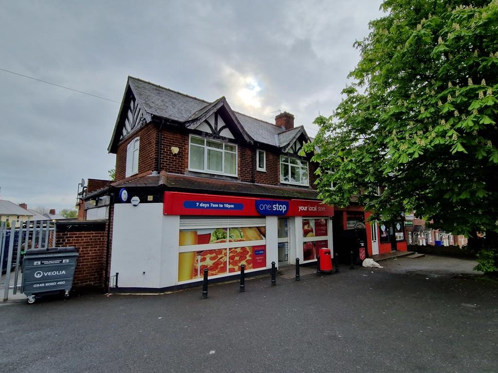 109111 Highfield Road, Newbold, Chesterfield, Derbyshire, S41 Property