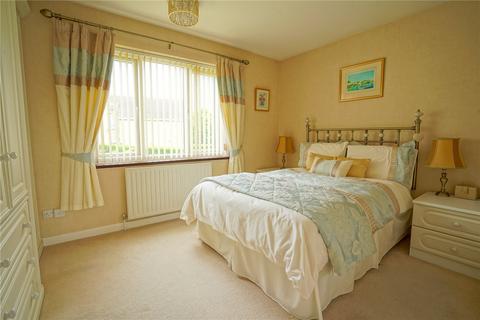 15 Stonely Brook, Ravenfield, Rotherham, S65 4QY