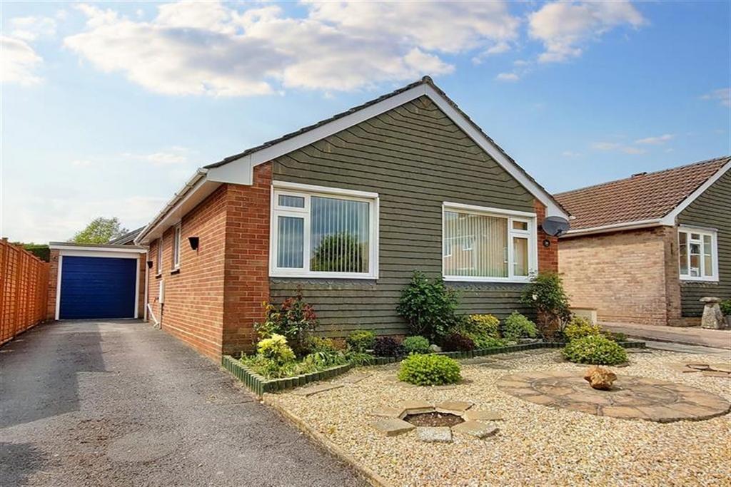 Blandford 2 bed detached bungalow for sale £325,000