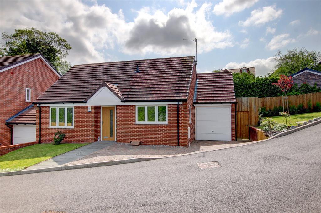 Victoria Drive, Northfield, Birmingham, B31 3 bed bungalow for sale £