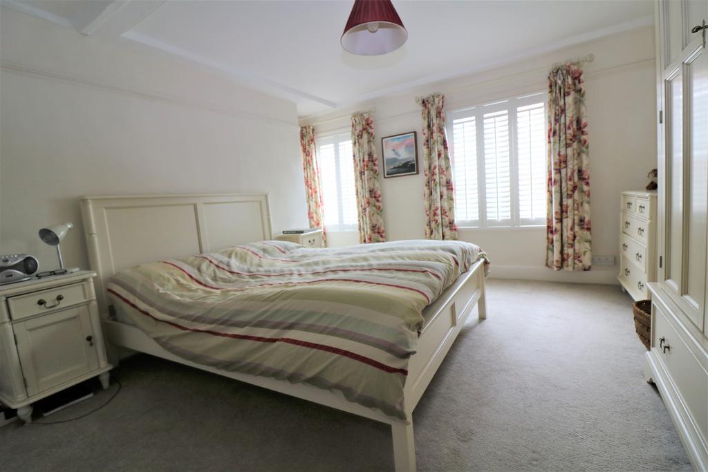 Bedroom one.JPG