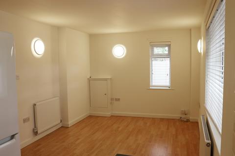 1 bedroom flat to rent, Western View, Northampton NN1