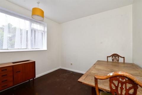 38 Strawberry Lane, Carshalton, SM5 2NQ