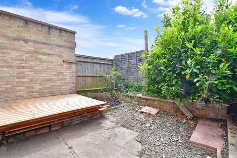 38 Strawberry Lane, Carshalton, SM5 2NQ