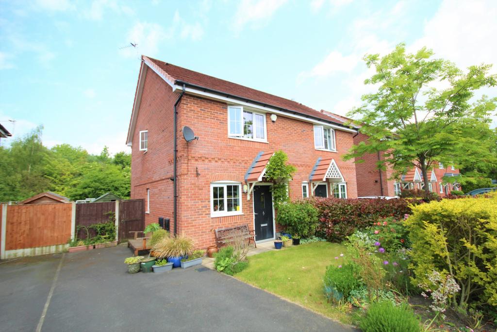 Fleming Drive, Stretford, M32 2 bed semidetached house for sale £275,000
