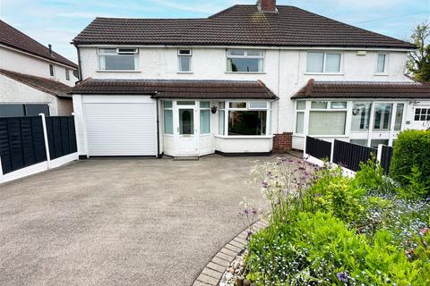 4 Barkers Lane, Wythall, Birmingham, B47 6BU