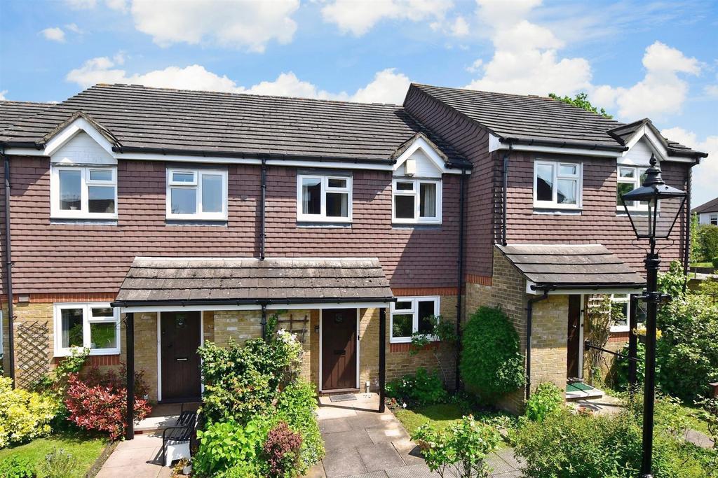 Peregrine Gardens, Shirley, Croydon, Surrey 2 bed terraced house for