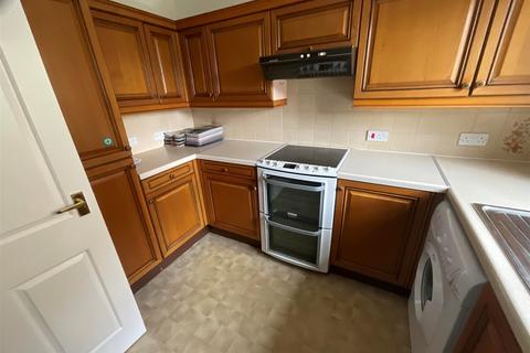 2 bedroom terraced house for sale, Peregrine Gardens, Shirley, Croydon, Surrey