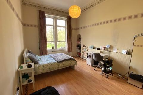 2 bedroom flat to rent, Sauchiehall Street, Glasgow, G3