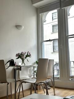 2 bedroom flat to rent, Kensington Gardens Square,  Bayswater, W2