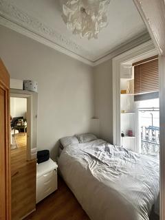 2 bedroom flat to rent, Kensington Gardens Square,  Bayswater, W2