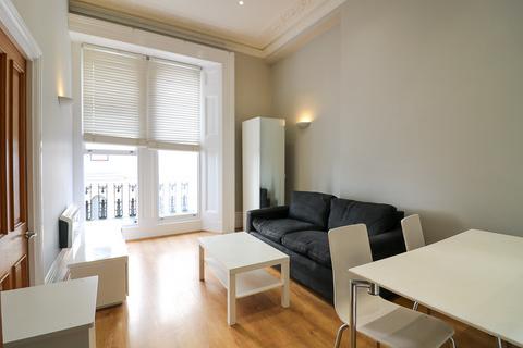 2 bedroom flat to rent, Kensington Gardens Square,  Bayswater, W2