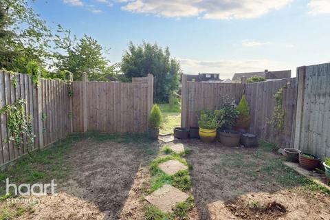 57 Derwent Road, Luton, LU2 0JT