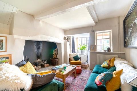 Haddon Cottage, 38 Milton, East Knoyle, Salisbury, SP3 6BJ