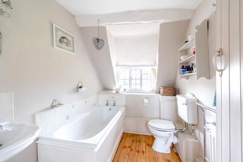 Haddon Cottage, 38 Milton, East Knoyle, Salisbury, SP3 6BJ