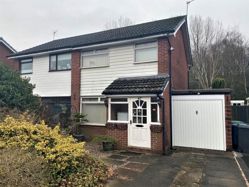 Chetwyn Avenue, Royton 3 bed semidetached house £225,000