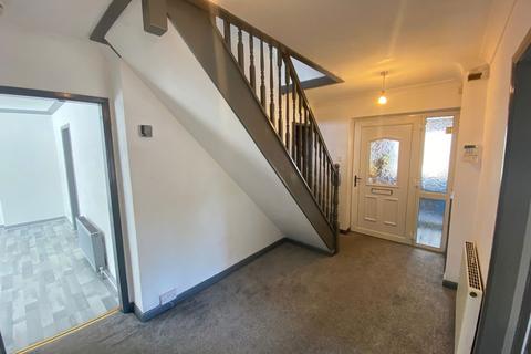9 Brellafield Drive, Shaw, Oldham, OL2 7PS