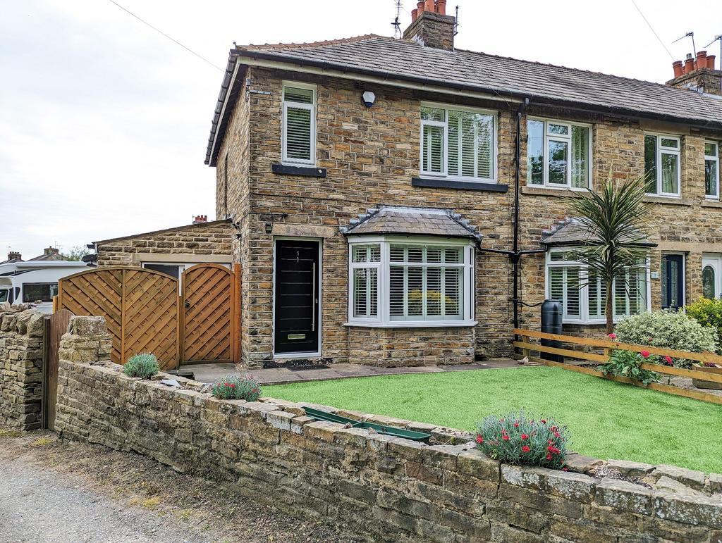 Lower Finkil Street, Hove Edge, HD6 2LR 3 bed end of terrace house for sale £245,000