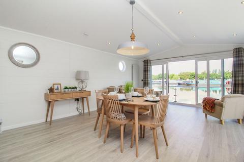 2 bedroom detached house for sale, Priory Marina Aquahome, Barkers Lane, Bedford