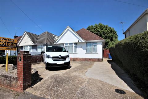2 bedroom bungalow for sale - Mellstock Road, Poole, Dorset, BH15