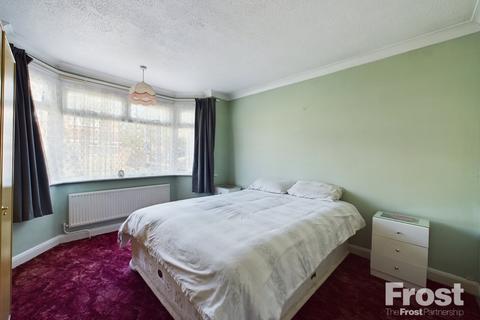 22 New Park Road, Ashford, TW15 1EG