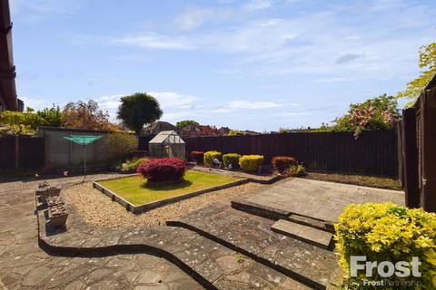 22 New Park Road, Ashford, TW15 1EG