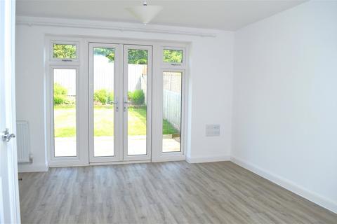 42 Carpenter Way, Tavistock, PL19 0FL