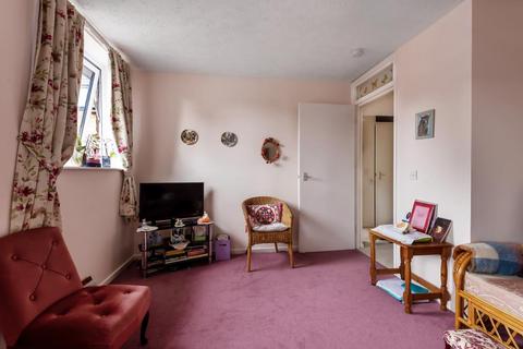 1 bedroom retirement property for sale - Ashridge Court,  Newbury,  RG14