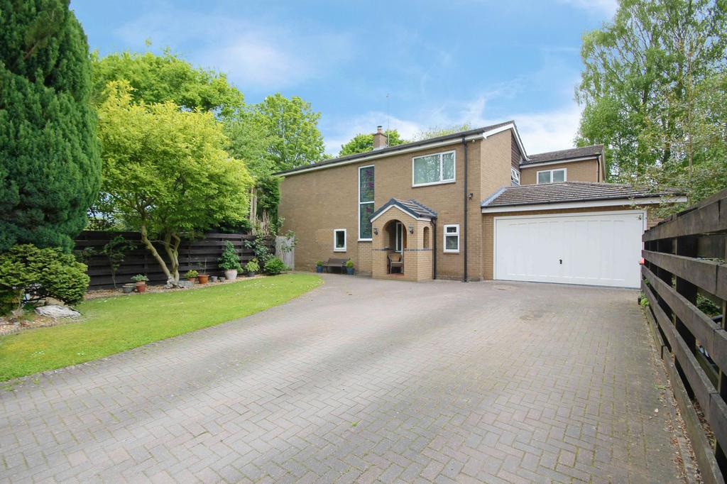 Cross Bridles Lane, Chester Road... 5 bed detached house £650,000