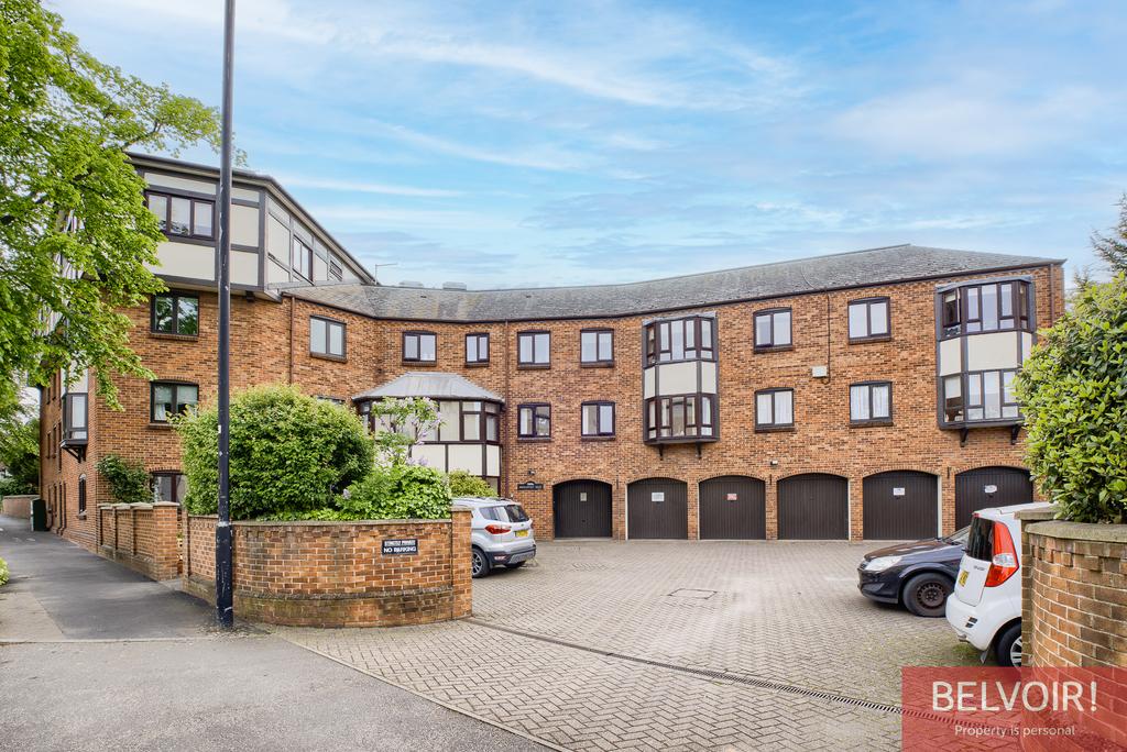 Bridgefoot Quay, StratforduponAvon, CV37 2 bed flat for sale £182,500