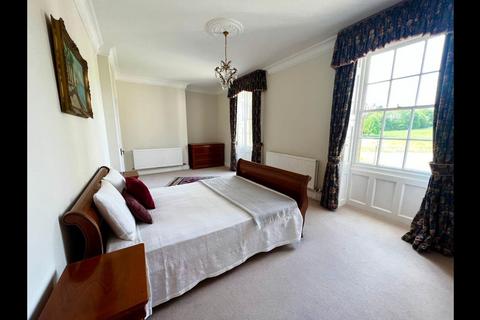 4 bedroom flat to rent, Sheffield Park, Uckfield, East Sussex