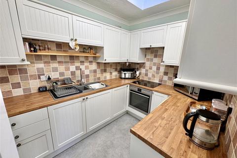 1 bedroom apartment for sale, Belmore Lane, Lymington, Hampshire, SO41