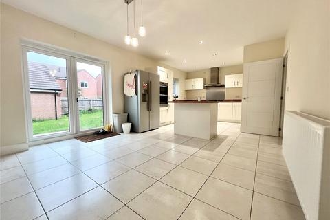 4 bedroom detached house to rent, Wilfred Mews, Wythall, Birmingham, Worcestershire, B47