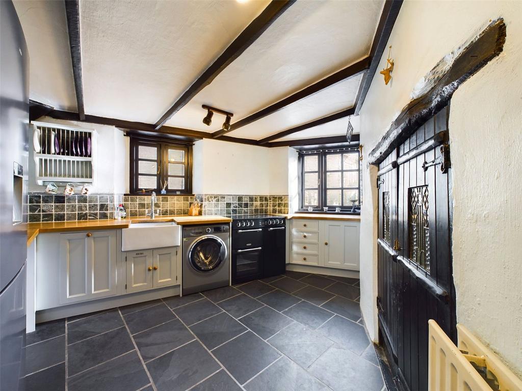 Barnstaple, Devon 3 bed terraced house for sale £325,000