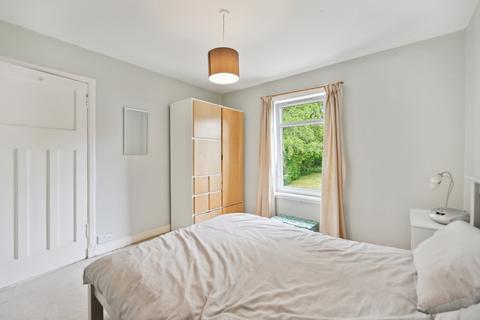 41 Drumby Crescent, Clarkston, Glasgow, G76 7HN