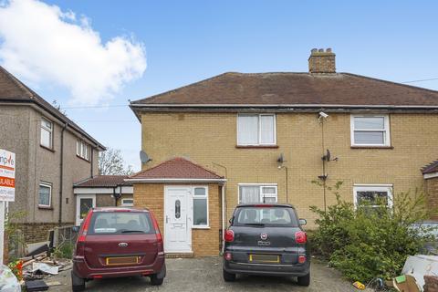 4 bedroom semi-detached house for sale, Botwell Common Road, Hayes, UB3