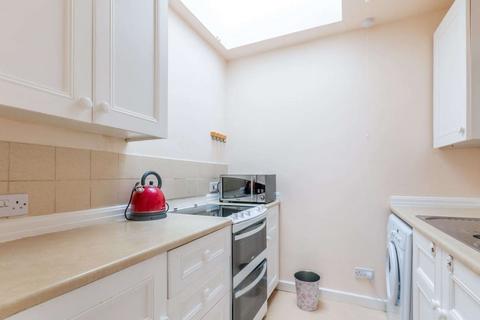 undefined, 1634L Haddon's Court, Edinburgh, EH8 9EL