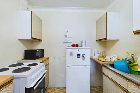 1 bedroom flat for sale, Clarendon Place, Brighton