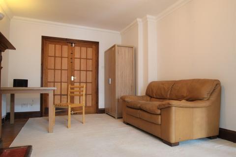 1 bedroom in a house share to rent, Fern Hill Road, Cowley