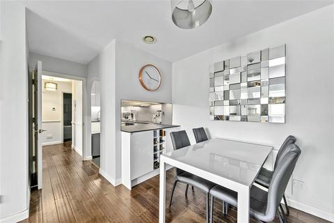 2 bedroom apartment for sale, Marksbury Avenue, Kew, Surrey, TW9